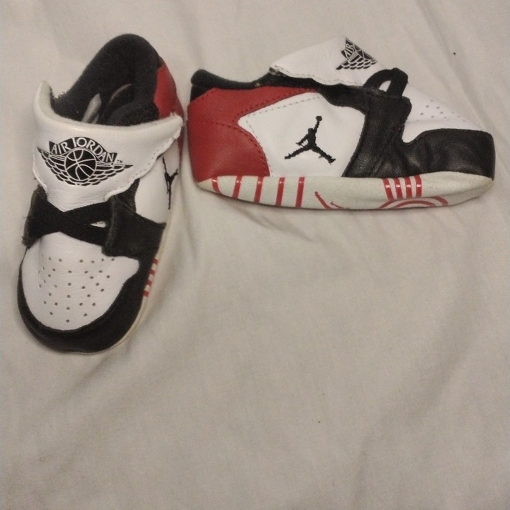 2/$30-Air Jordan baby shoes